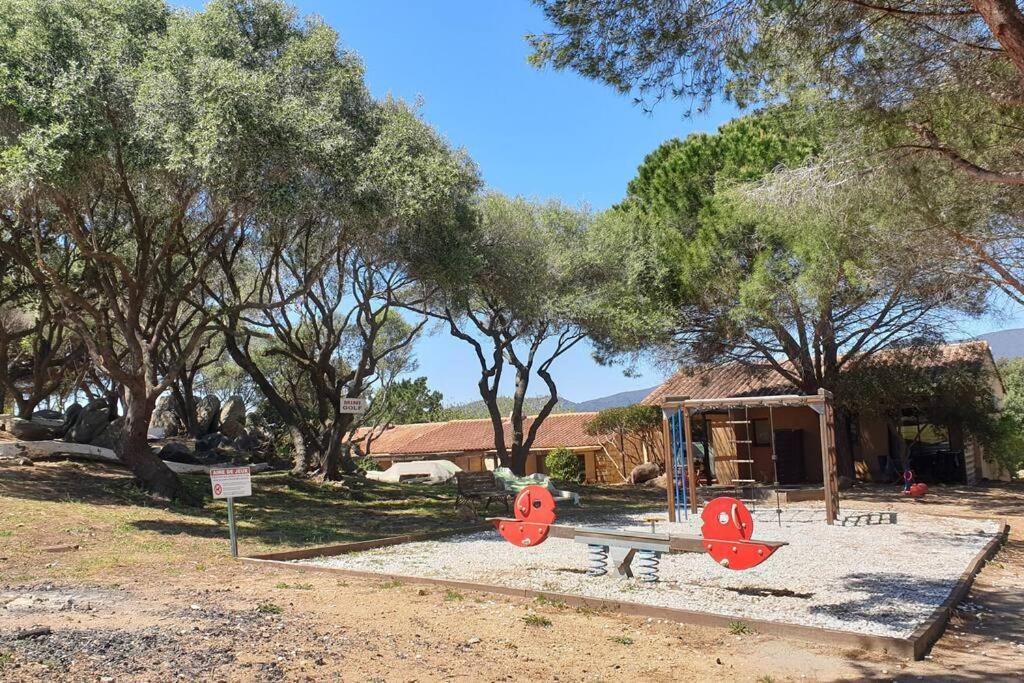 Mini Villa 72, Residence Avec Piscine. Serra-di-Ferro  Extérieur photo